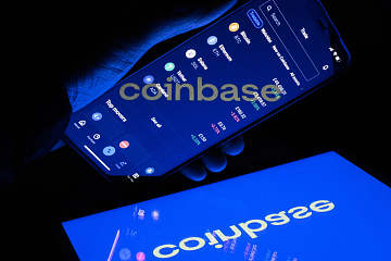 抛售压力主要来自Coinbase，机构投资者现在正在通过做市商购买比特币